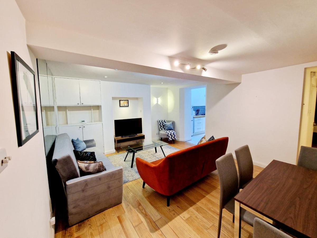 Beautiful Hyde Park Flat By Lancaster Gate Station With Private Back Patio Londres Exterior foto